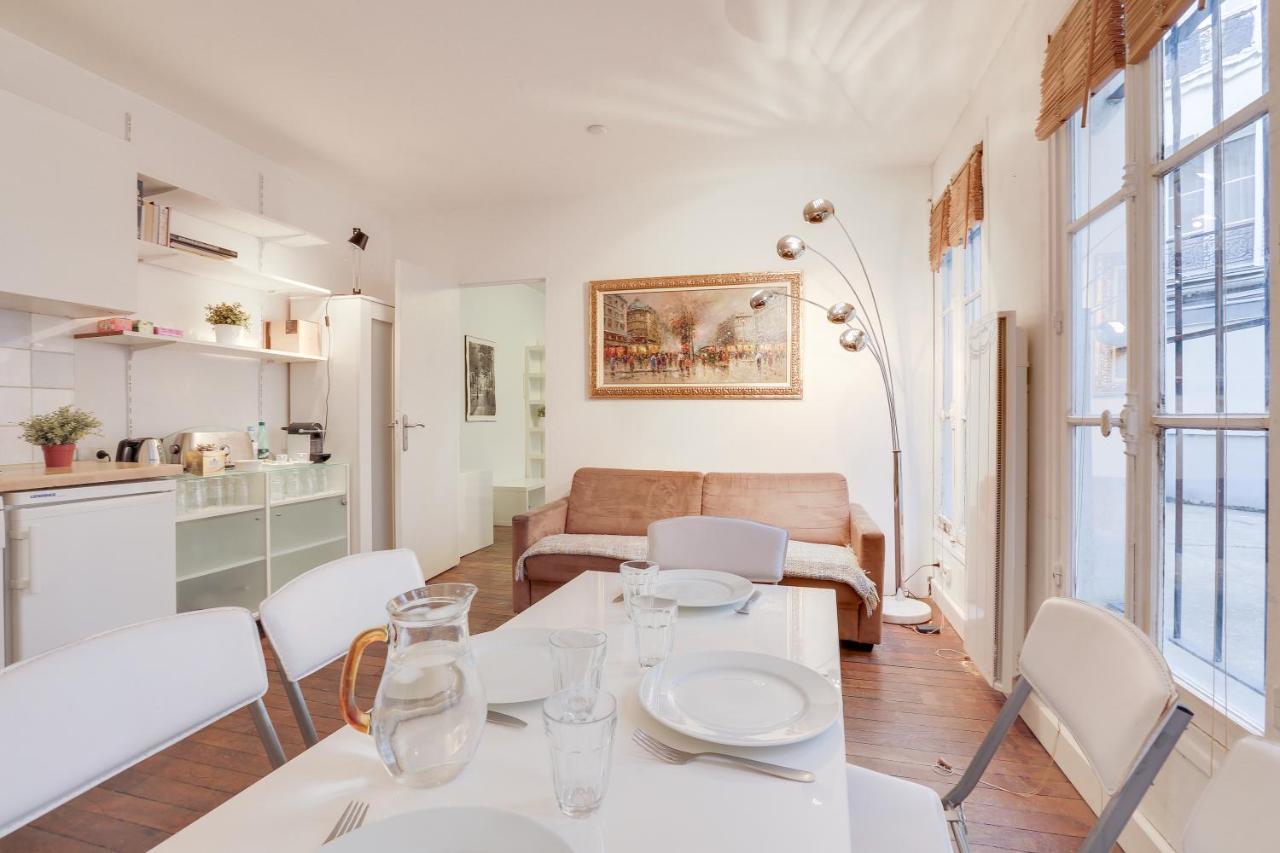 Comfortable Flat In The Middle Of Parijs Buitenkant foto
